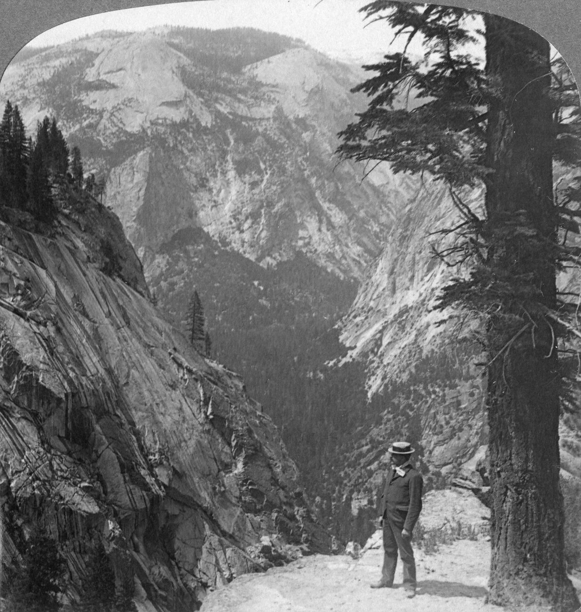 Yosemite Valley, California, USA, 1902. av Underwood and Underwood