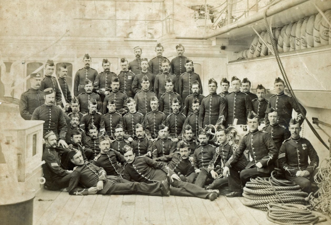 Royal Marine Detachment ombord på et uidentifisert krigsskip, ca. 1880 av Unknown