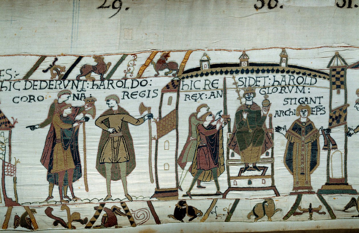 Etter døden til Edvard Bekjenneren ble Harold kronkonge under navnet Harold II i 1066 Detalj av Bayeux-teppet eller broderi av dronning Mathilde av Unknown artist