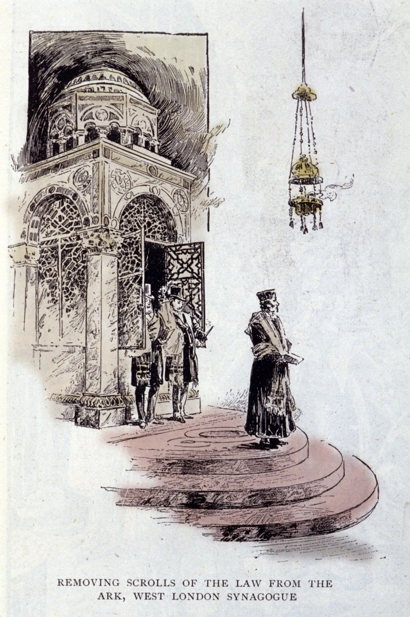 Jødedom: Torah-ruller som vanligvis er plassert i den hellige ark, brukes ved en seremoni. Rabbineren bærer bønnetiden Tallit eller Tzitzit. West London synagoge av Unknown artist