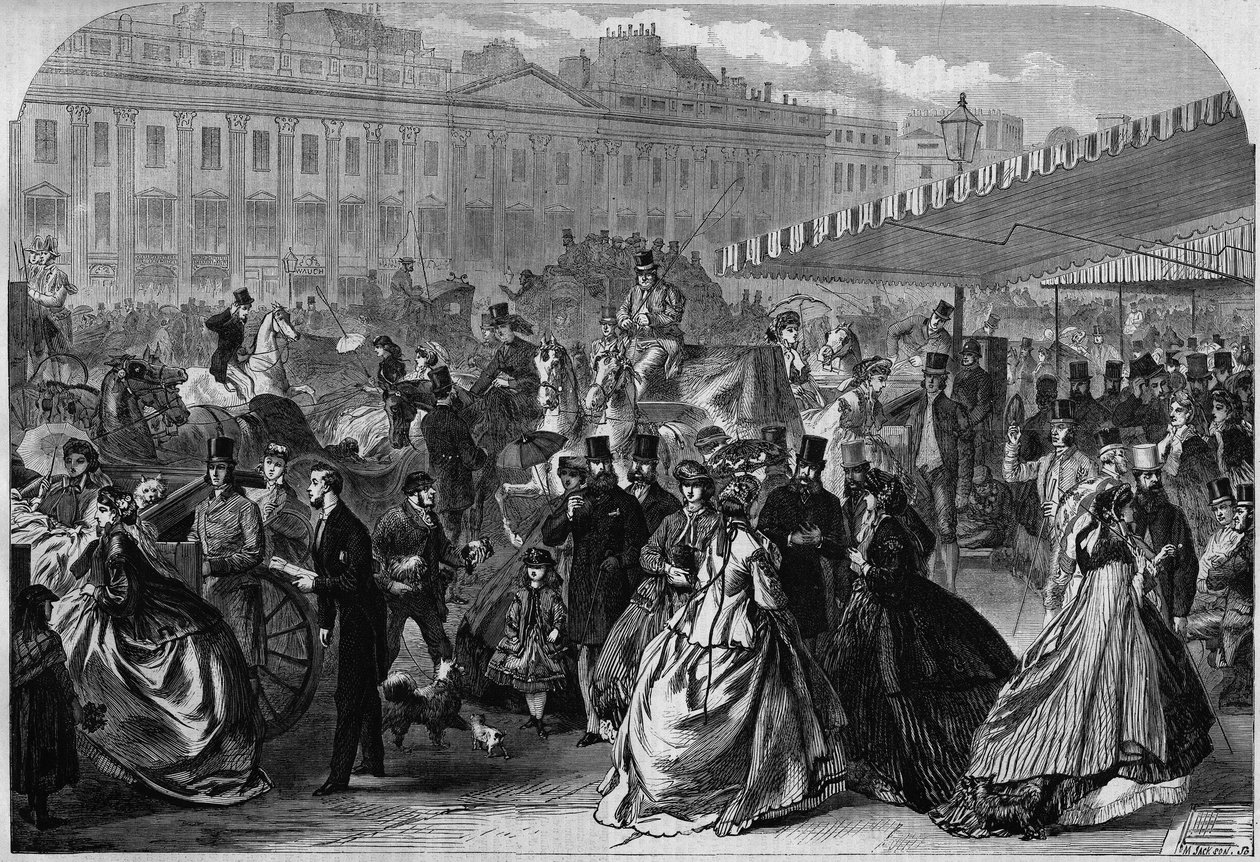 London, utsikt over Regent Street om ettermiddagen, en stor aveny i West End-distriktet, tegnet av arkitekten John Nash fra 1817 til 1823, for en offentlig utviklingsplan. I “” L