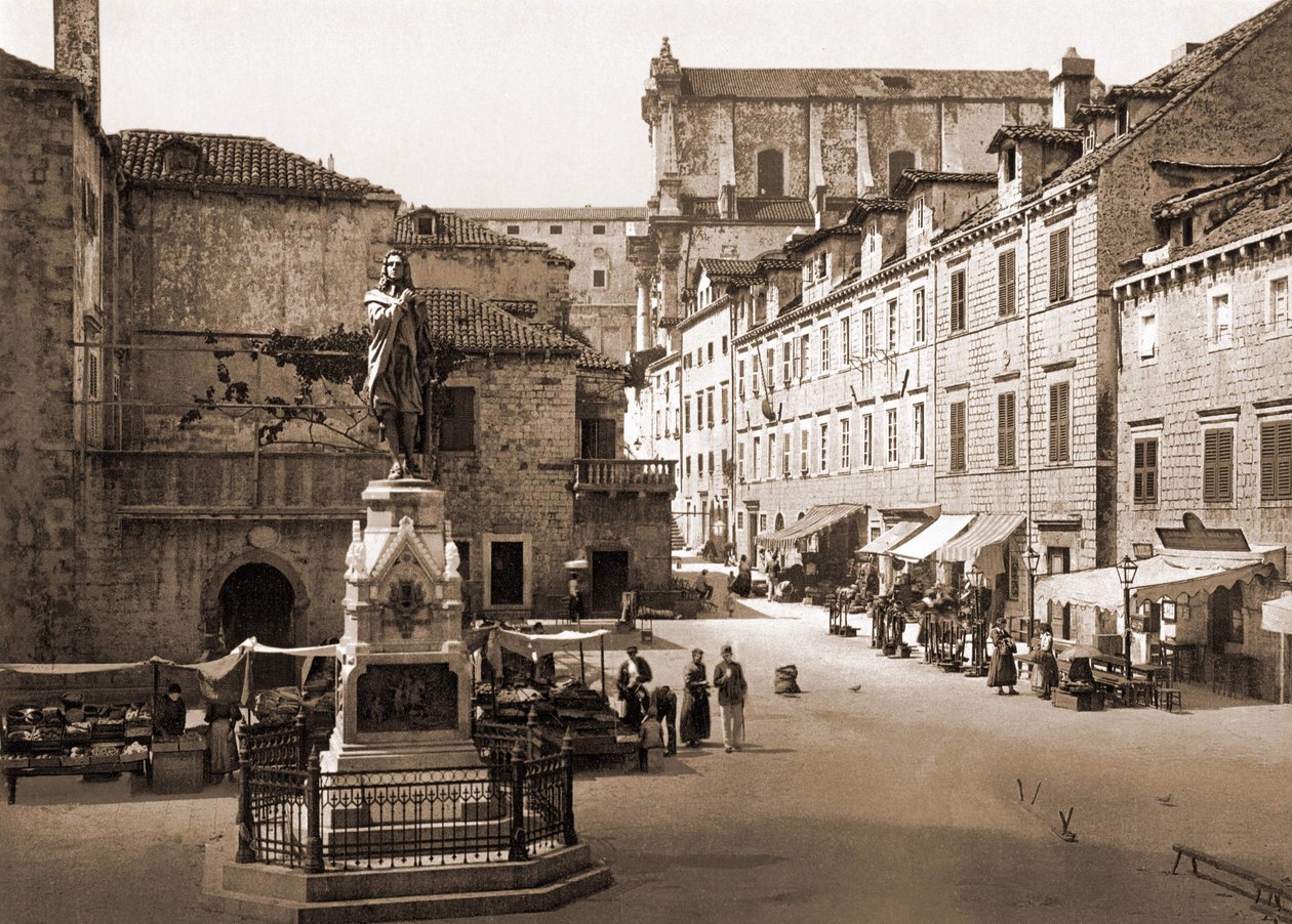 Place Gundulic i Ragusa. sd. slutten av 1800-tallet. av Unknown artist