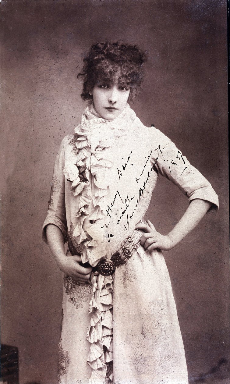 Portrett av Henriette Rosine Bernard dit Sarah Bernhardt (1844-1923), autografert fotografi av Unknown artist
