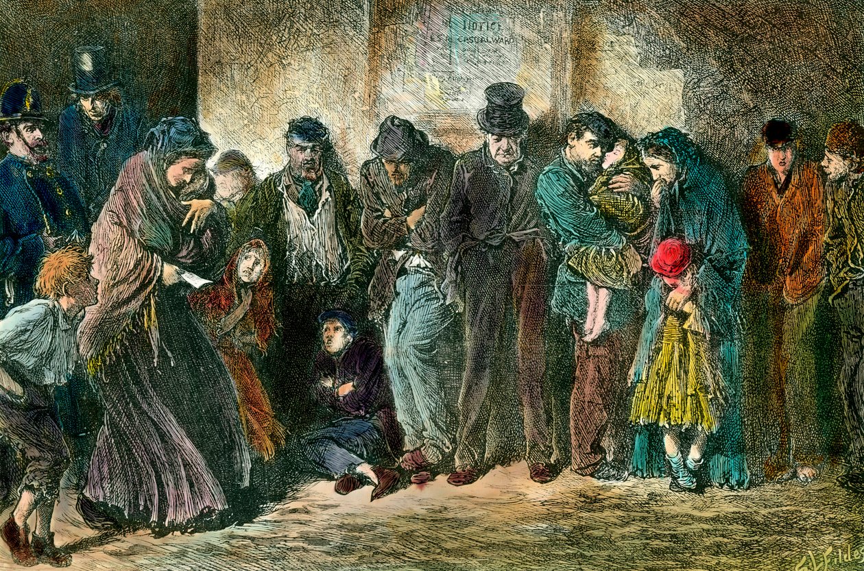 Fattigdom i London ved døren til et krisesenter Fattige og sultne familier står i kø foran et hjem. Gravering fra 1869. Privat samling av Unknown artist