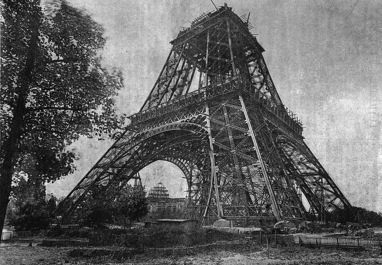 State of the Eiffel Tower in July 1888 in “” the newspaper of the Youth “” of 1888. av Unknown artist
