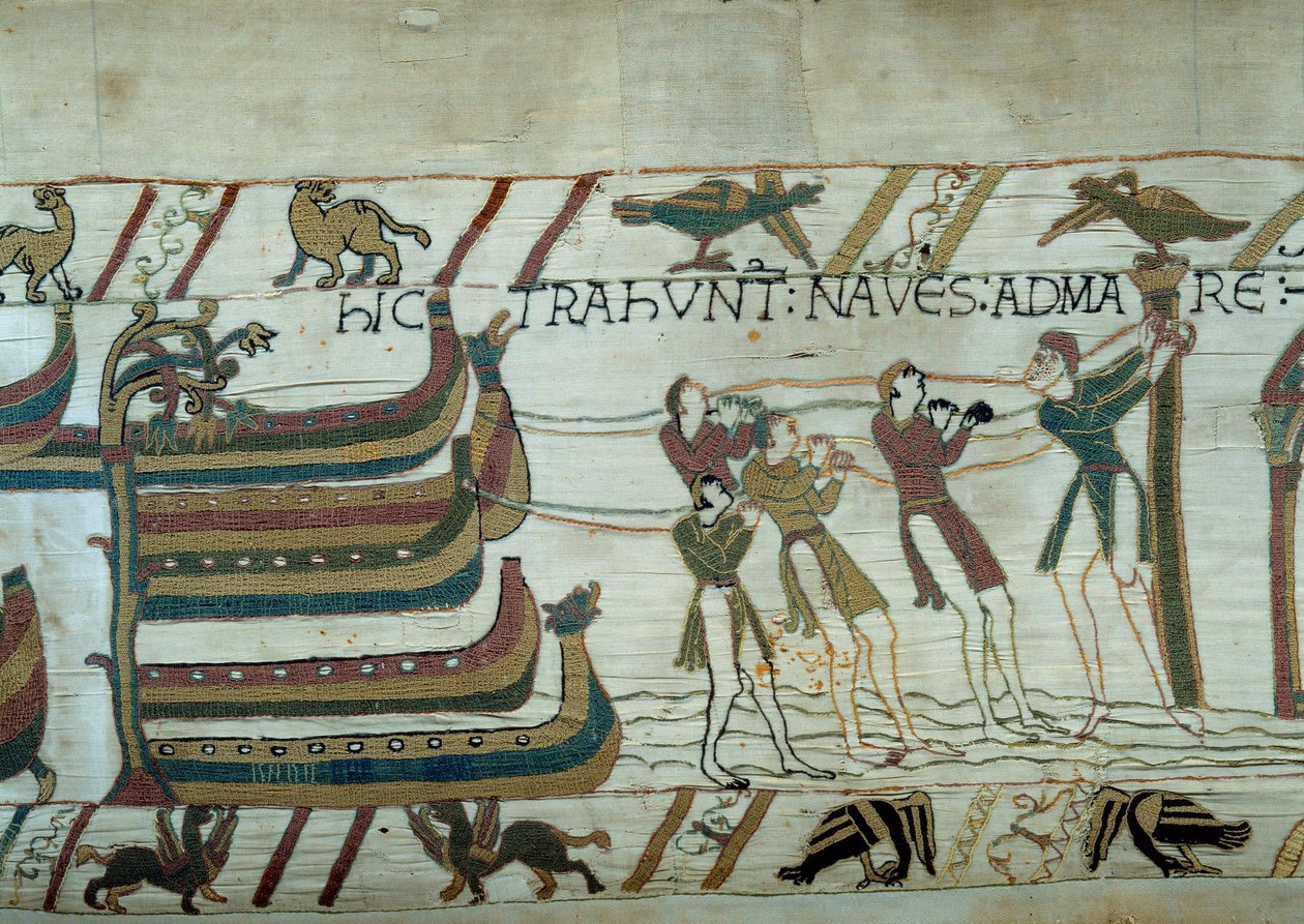 Erobringen av England av hæren til hertugen av Normandie Vilhelm Erobreren (1027-1087): knapt bygde skip settes til sjøs Detalj av billedvev av Bayeux eller broderi av dronning Mathilde av Unknown artist