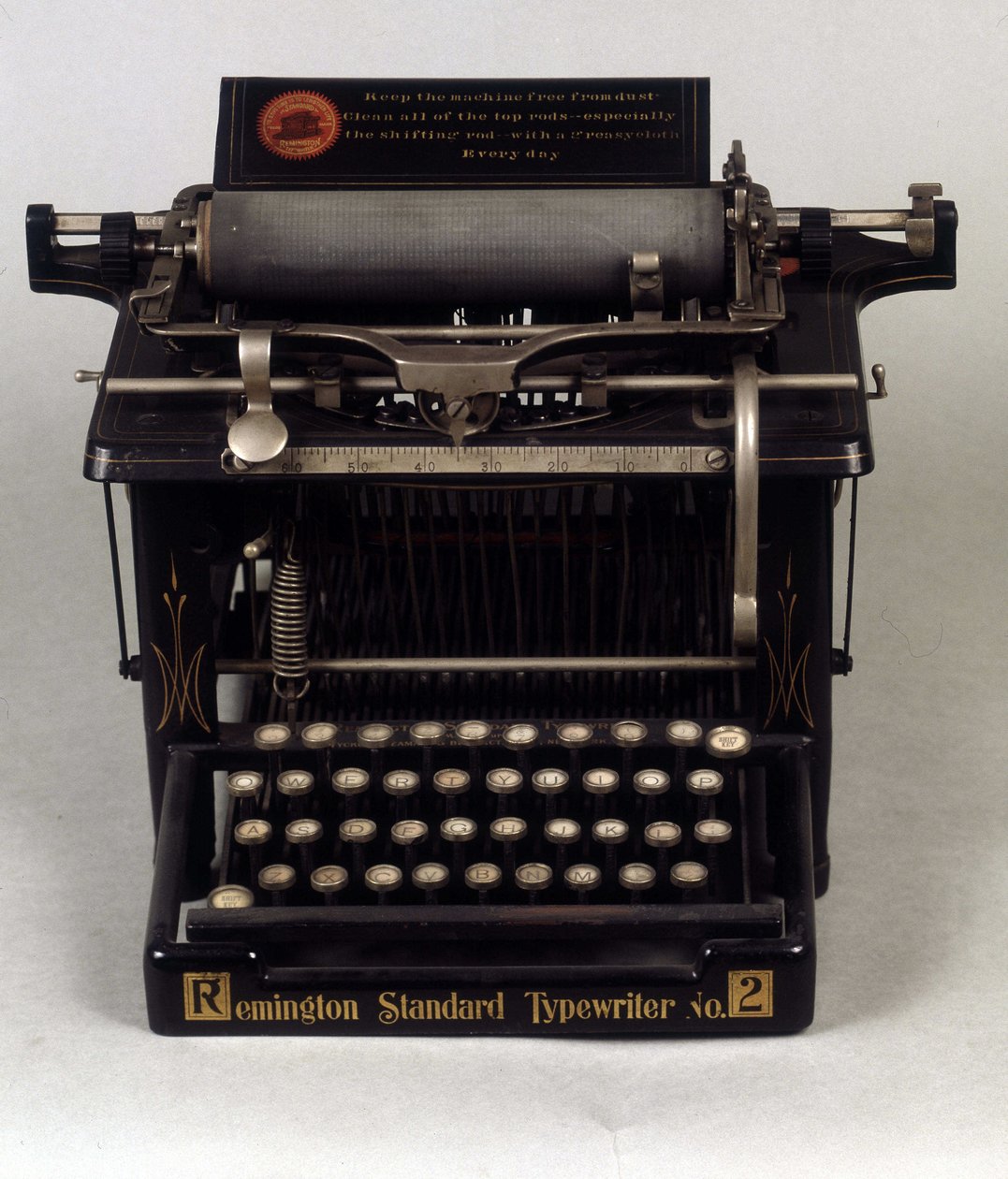Skrivemaskin, modell Remington av Unknown artist