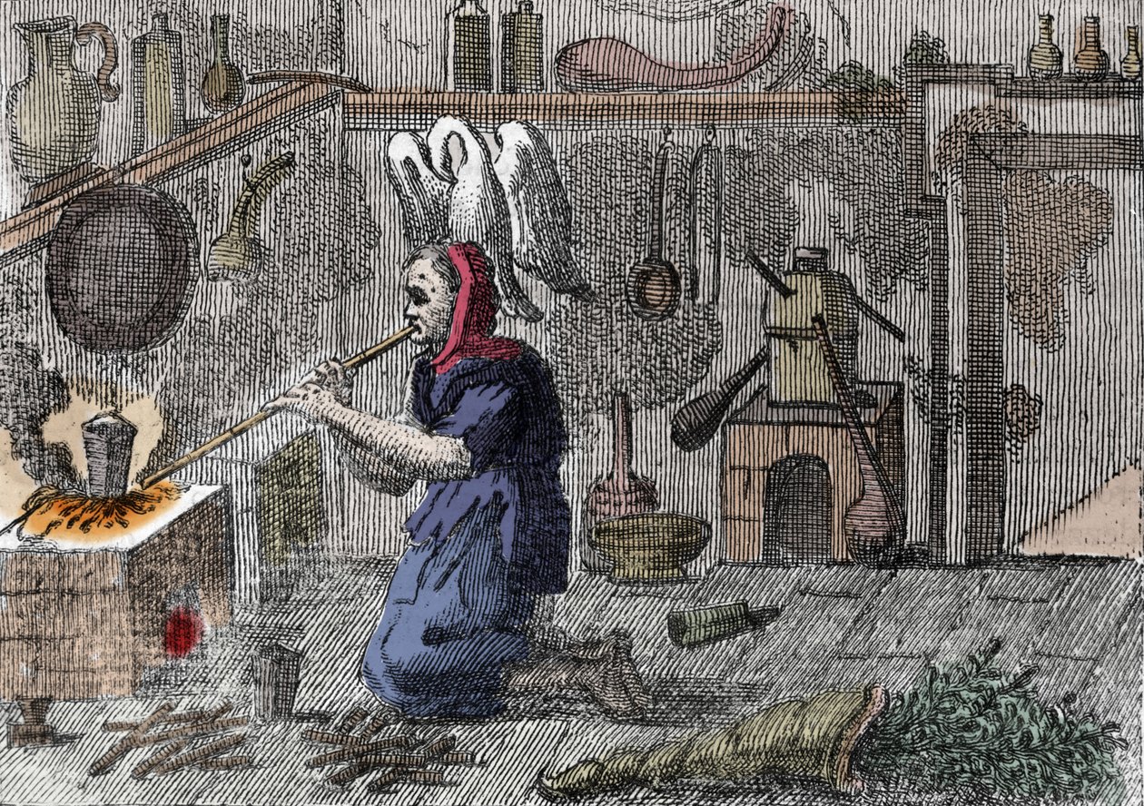 En heks i laboratoriet hennes lager en trylledrikk, rett et horn fylt med magiske urter. Gravering fra 1500-tallet av Unknown artist