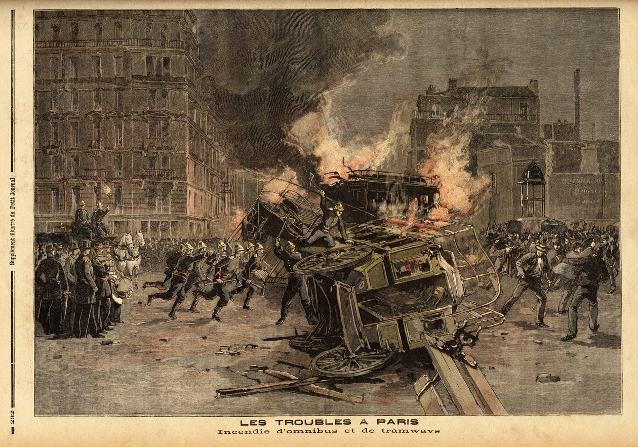 Brann av omnibusser og trikker i Paris: en brutalt undertrykt studentdemonstrasjon blir til et generelt opprør. Gravering i "" Le petit journal"" 22.07.1893. Selvas samling. av Unknown artist