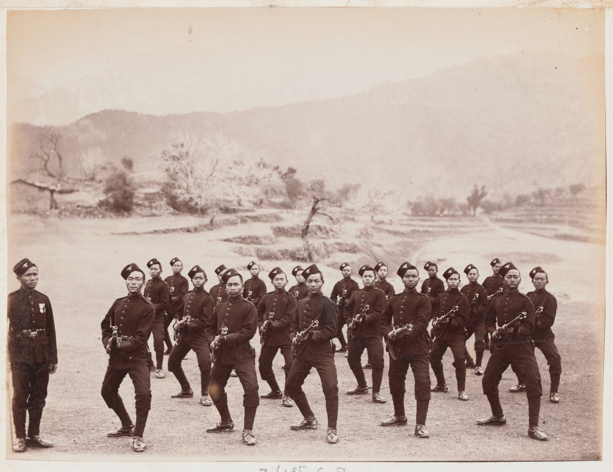 En avdeling av det fjerde Gurkha (rifle) regimentet av Unknown photographer