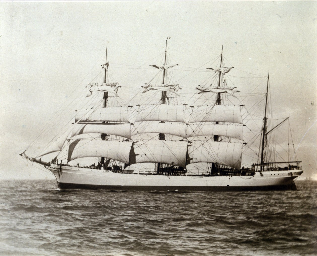 Fransk seilbåt Emile Renouf utenfor Le Havre 02.07.1897 Fotografering av Unknown photographer