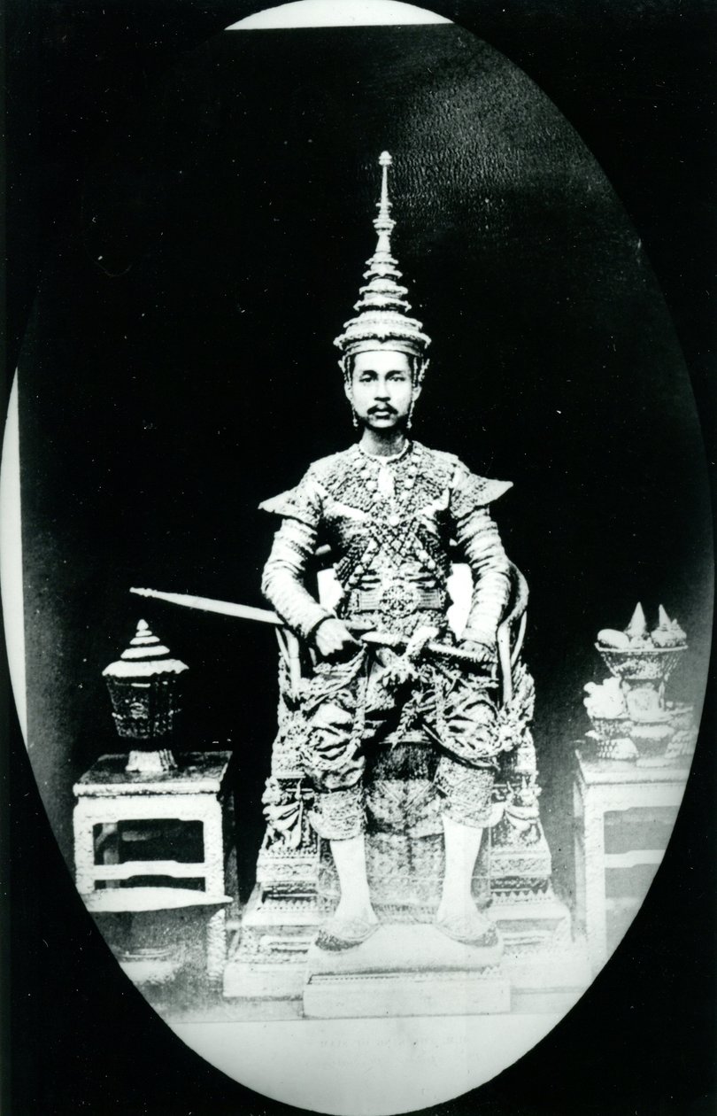 Kong Chulalongkorn, ca. 1880 (s/hvitt-bilde) av Unknown photographer
