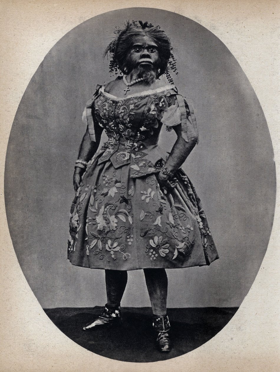 Monstrene, hundekvinnen. Fotografi, sent på 1800-tallet, Paris. Coll. Selva. av Unknown photographer