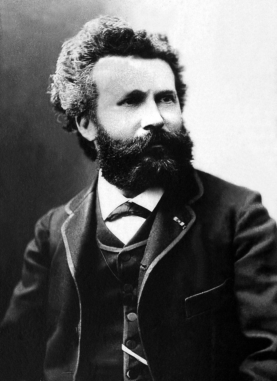 Portrett av Camille Flammarion (1842-1925), fransk astronom og vitenskapelig journalist. av Unknown photographer