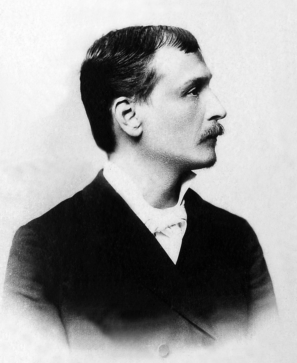 Portrett av Georges Moineau dit Georges Courteline (1858-1929), fransk romanforfatter og dramatiker. av Unknown photographer