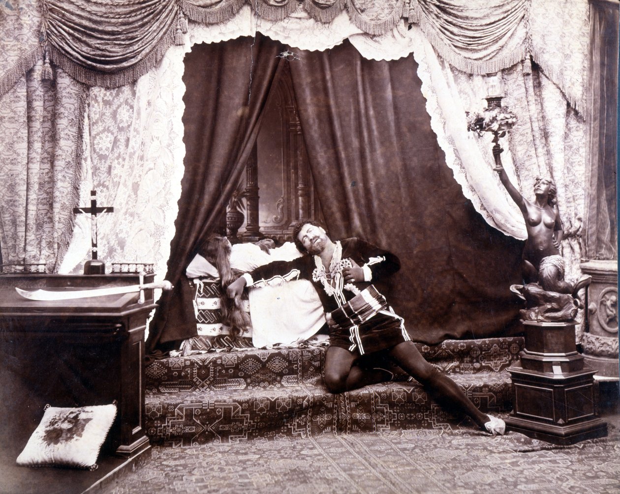 Portrett av den italienske tenoren Francesco Tamagno (1850 - 1905) i siste akt av Otello av Giuseppe Verdi av Unknown photographer