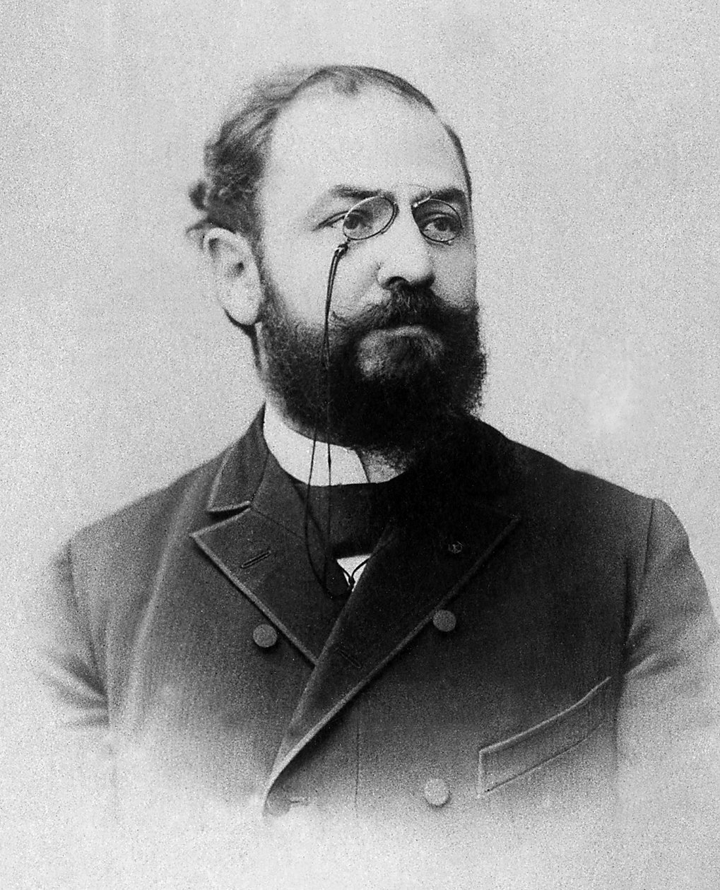 Portrait of Leon Bourgeois (1851-1925), French politician. av Unknown photographer