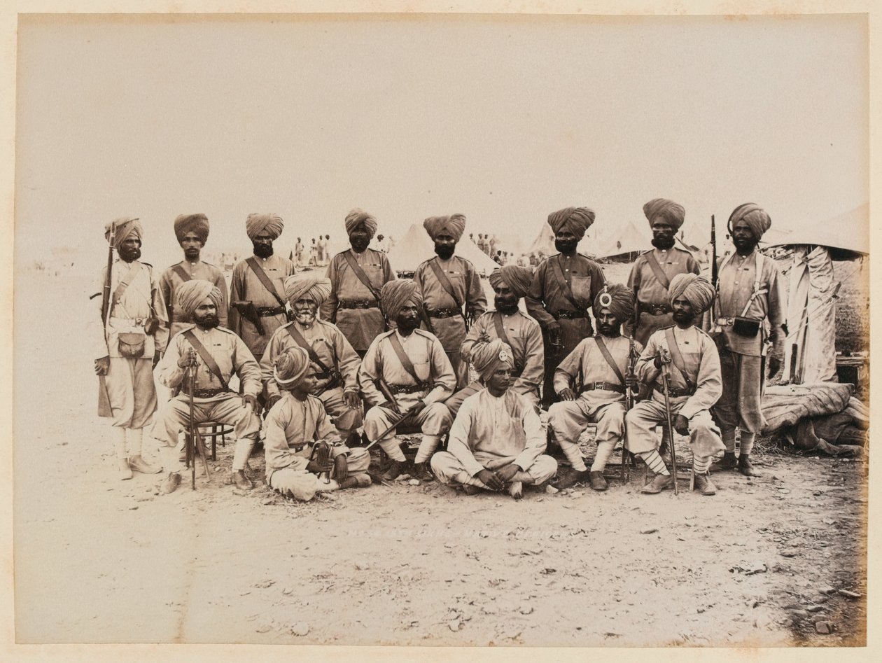 Det 15. (Ludhiana) regimentet av bengalsk innfødt infanteri i ørkenlandskapet i Sudan av Unknown photographer