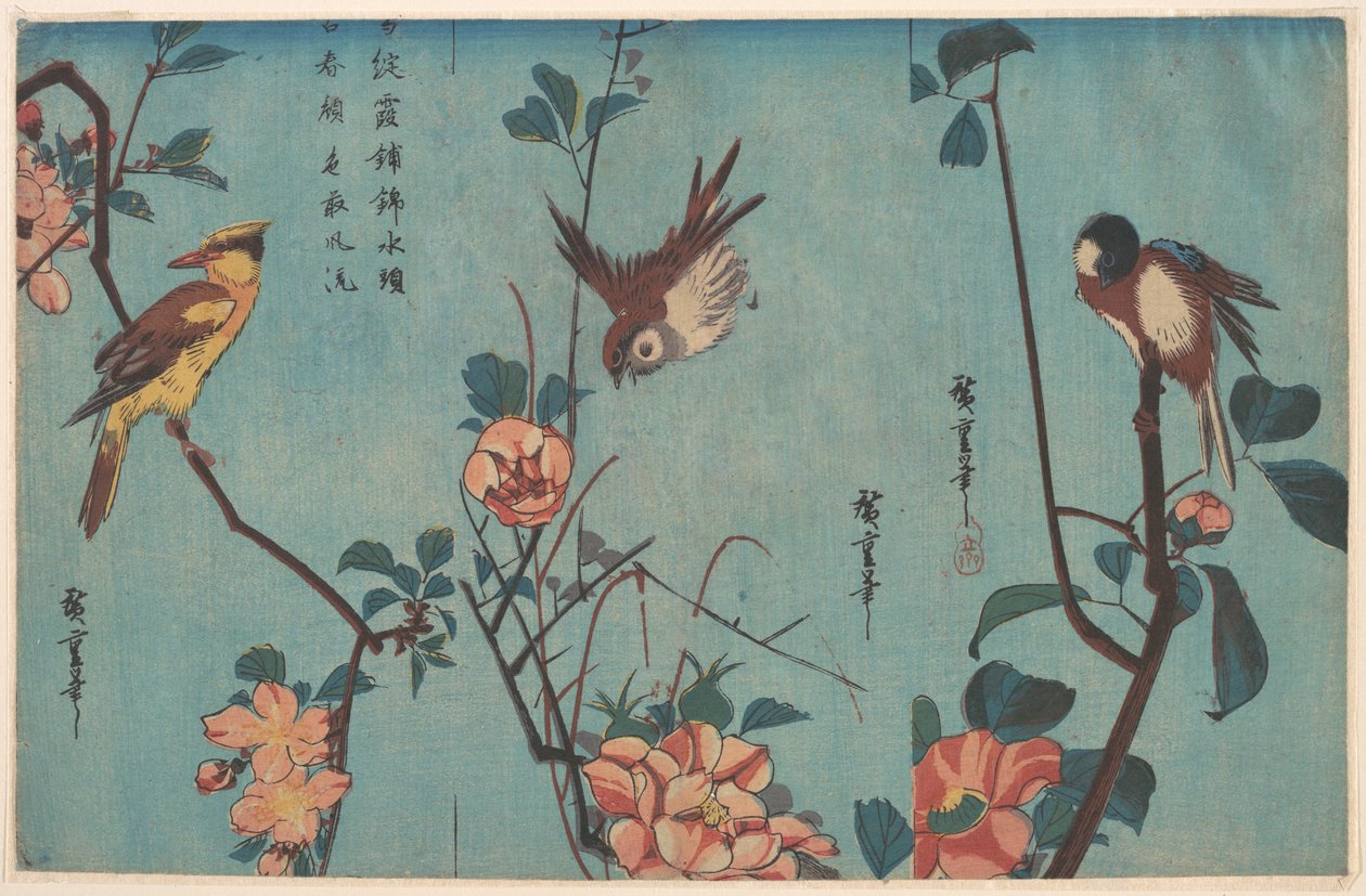 Meis og kameliaer (til høyre), spurv og ville roser (i midten), og svartnakket pirol og kirsebærblomster (til venstre) av Utagawa Hiroshige