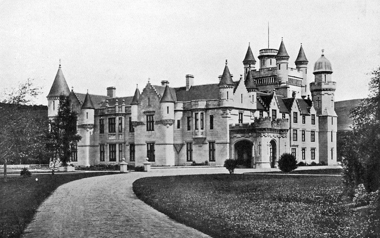 Balmoral Castle, Skottland, ca 1920 av Valentine and Sons Ltd