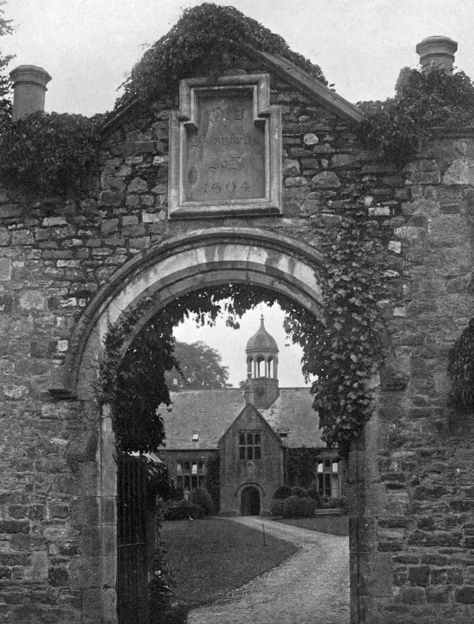Blundells School, Tiverton, Devon, 1924-1926 av Valentine and Sons Publishing Co