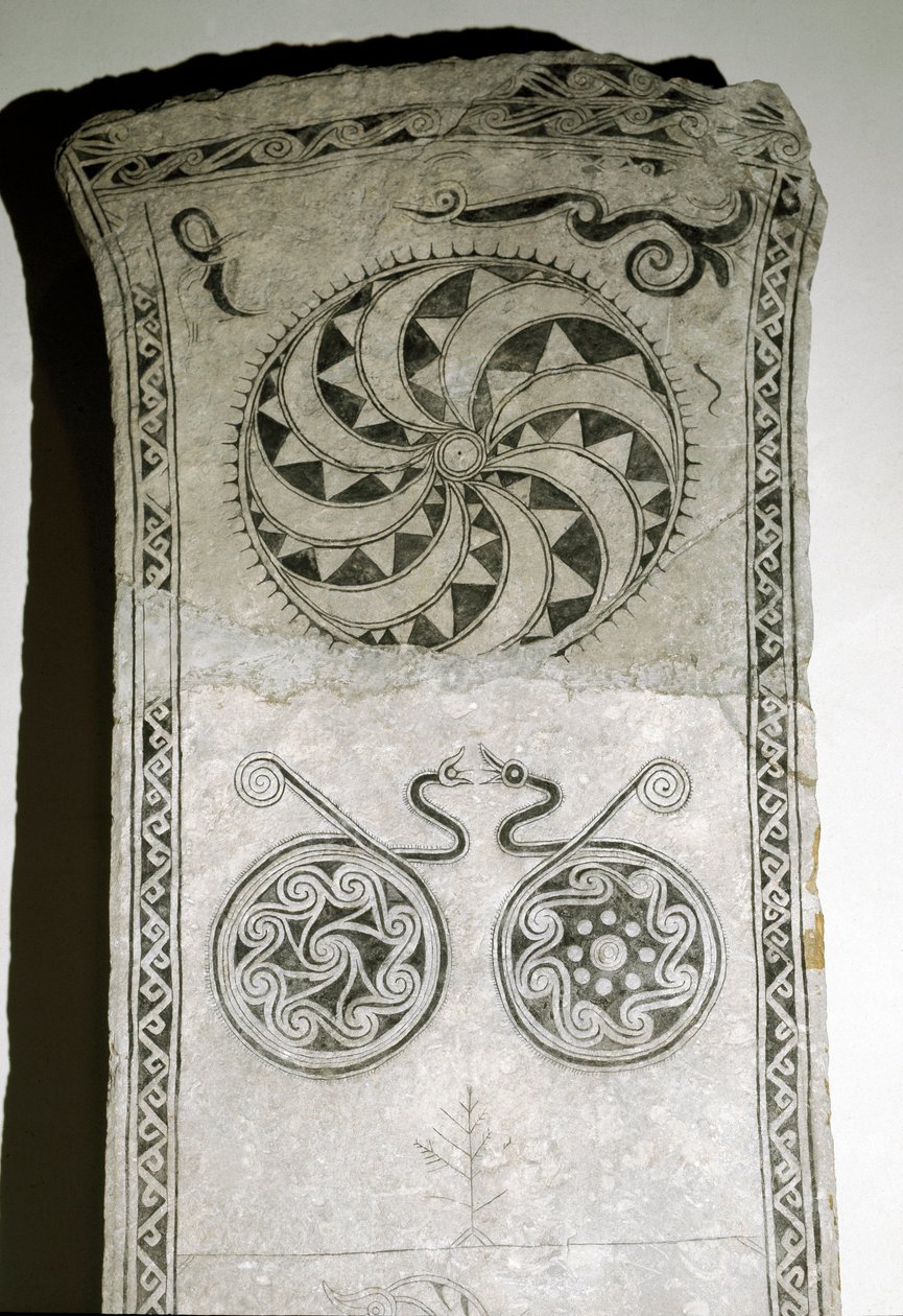 Runestein med solsymbol, 7.-8. århundre av Viking