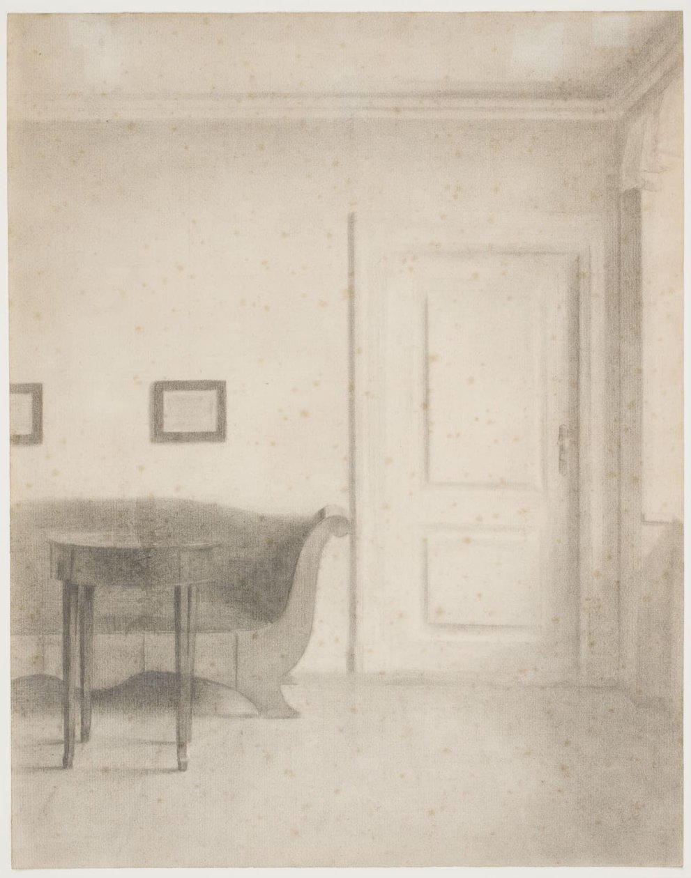 Interiør med sofa og lite bord, t.h. en dør av Vilhelm Hammershøi