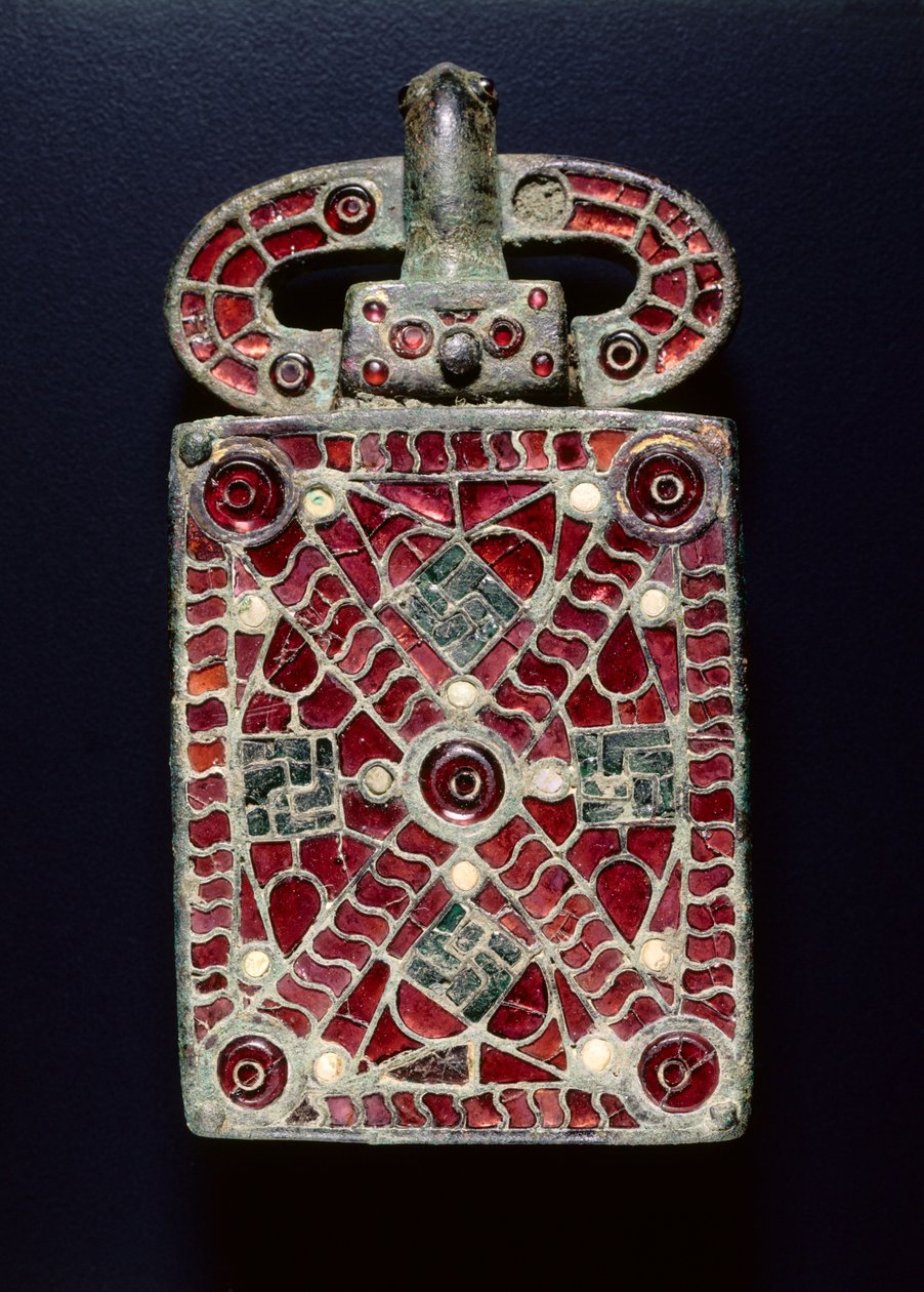 Beltespenne, ca. 525-560 (bronse med granater, glass, perlemor, gullfolie, spor av forgylling; bronse og glass) av Visigothic Visigothic
