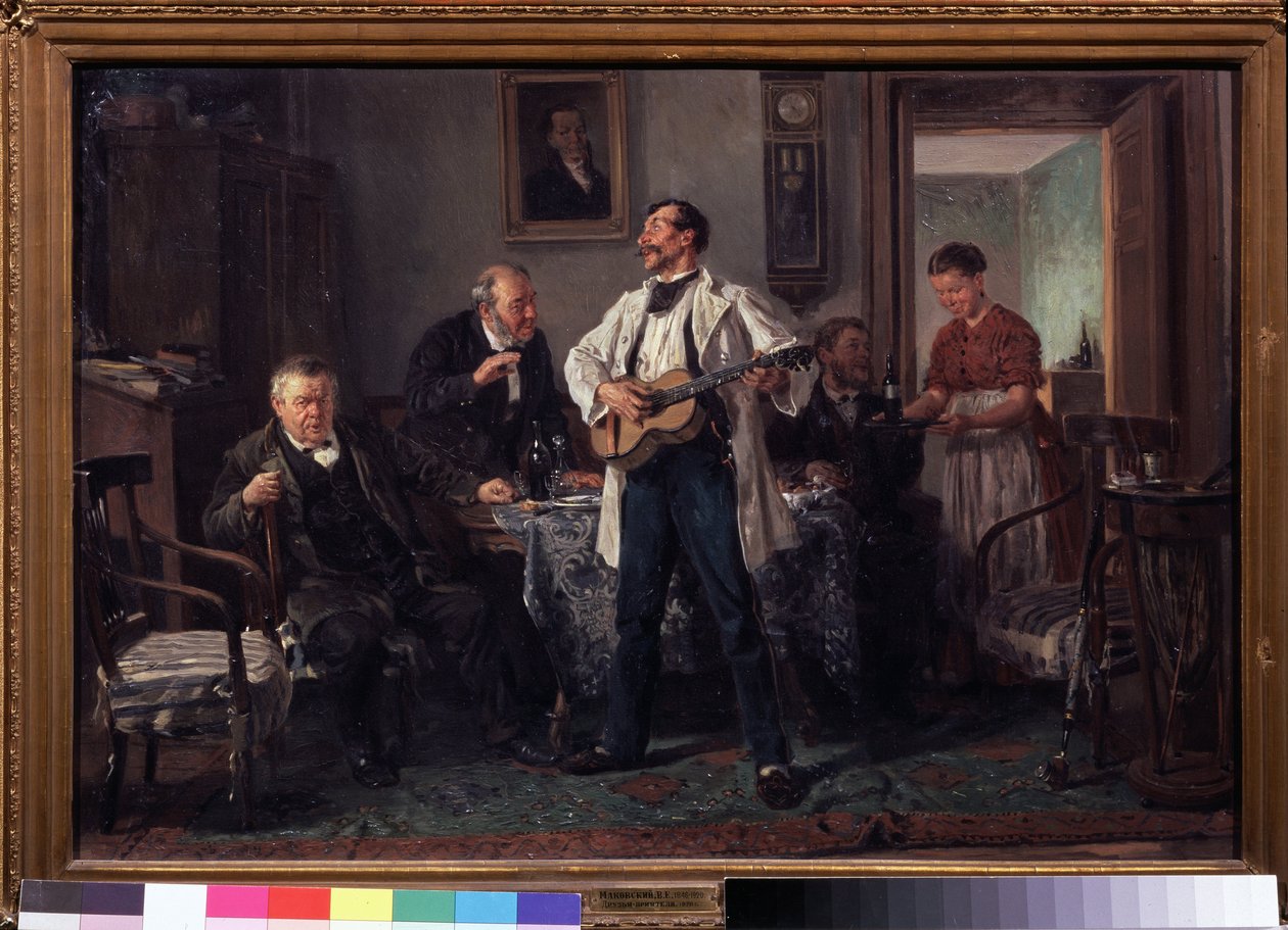 Venner. Samlet rundt et bord i en stue lytter de til en gitarist som synger mens en kvinne gir dem en ny flaske vin. Maleri av Vladimir Yegorovich Makovsky (Makovsky, Makovskij) (1846-1920), olje på t. av Vladimir Egorovic Makovsky