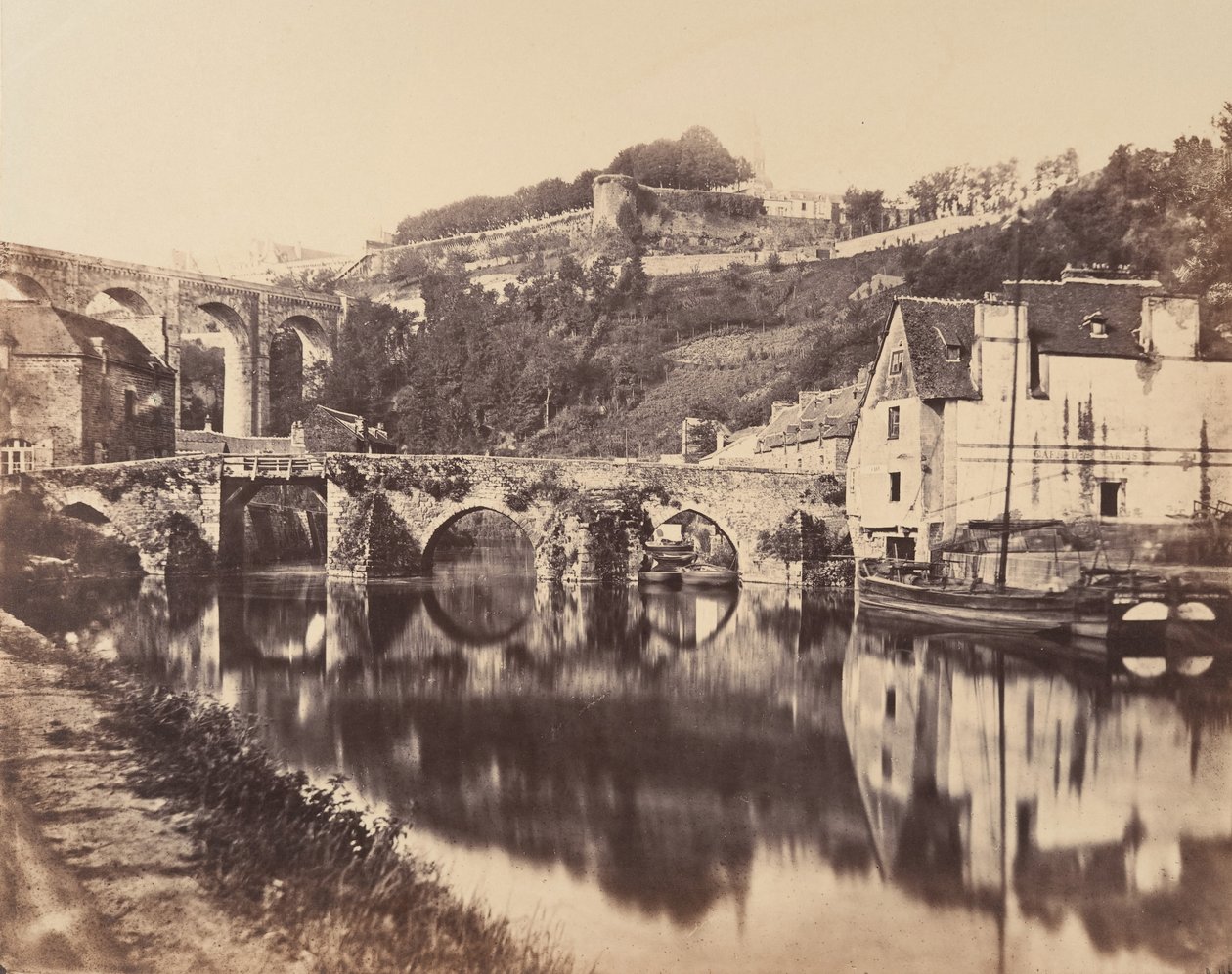 Port de Dinan, Bretagne, 1856. av WA Mansell