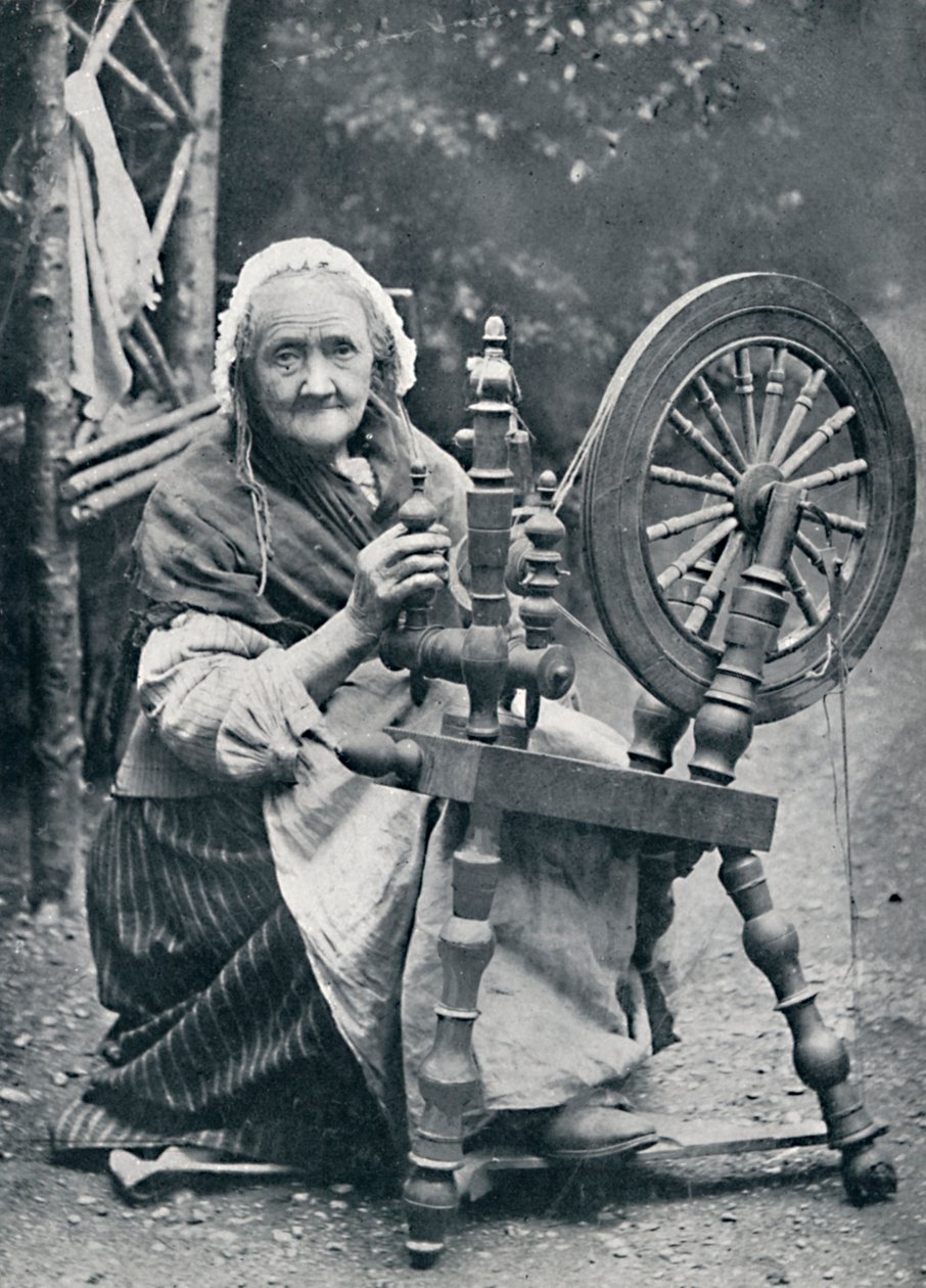 En gammel irsk kvinne ved sitt spinnehjul, 1912 av W. Lawrence