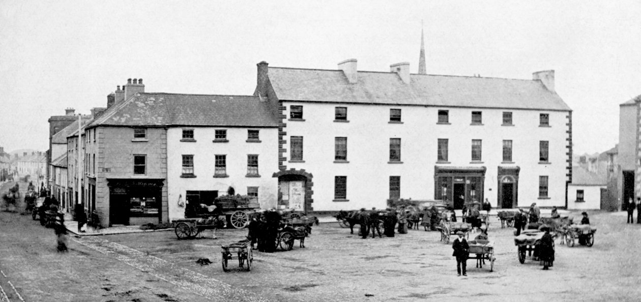 The Square, Mountmellick, County Laois, Irland, 1924-1926. av W. Lawrence