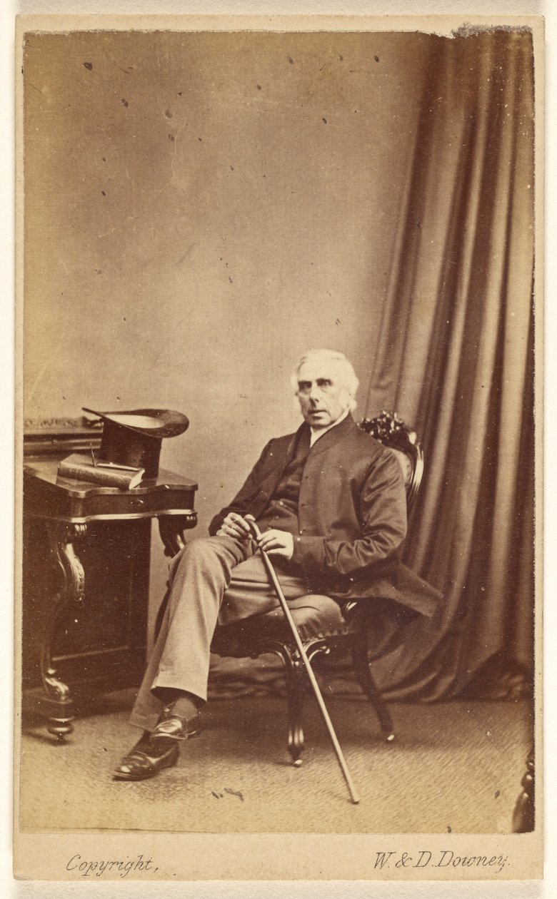  av W. and D. Downey
