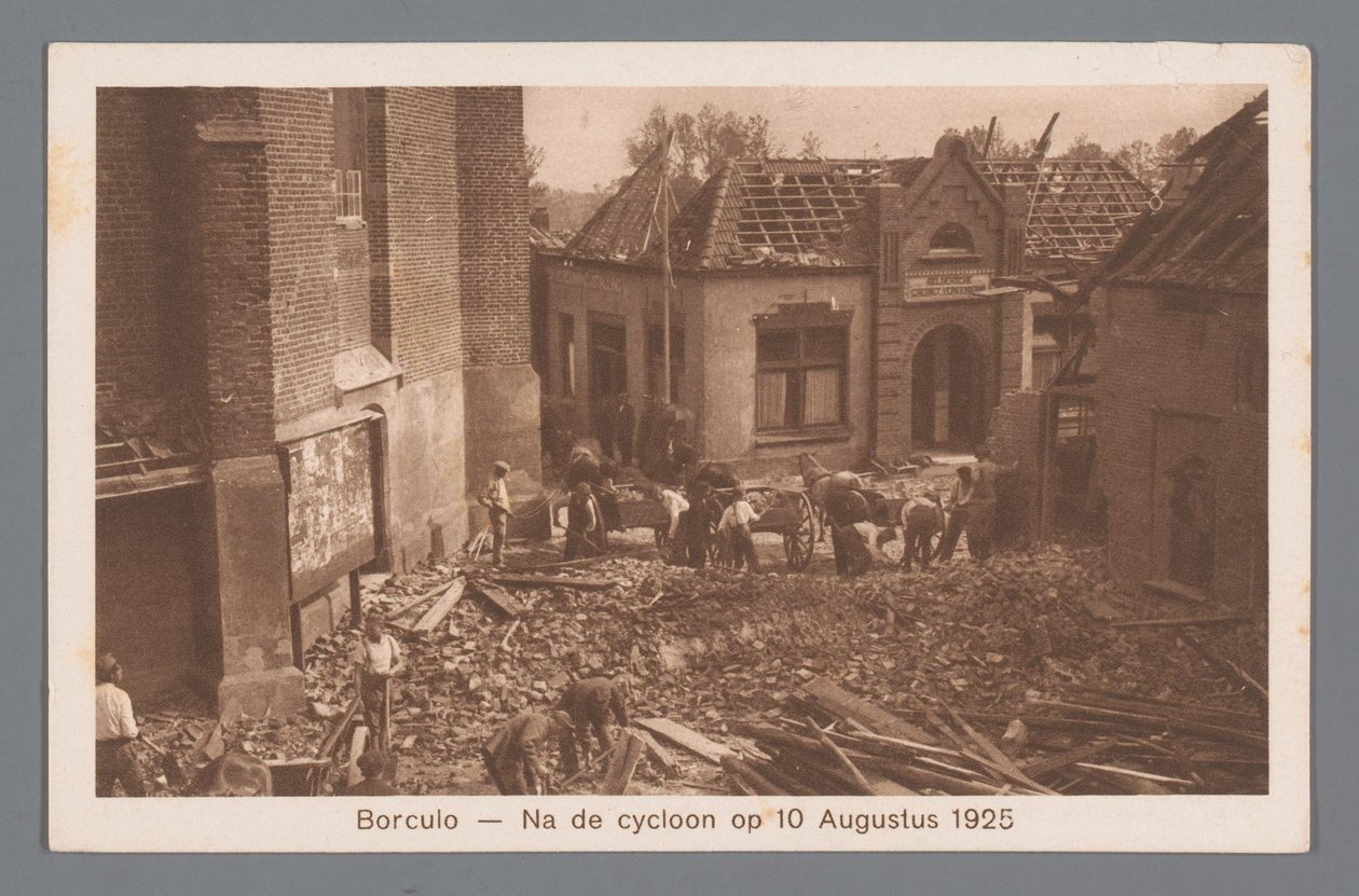Borculo -- Etter syklonen 10. august 1925 av Weenenk and Snel
