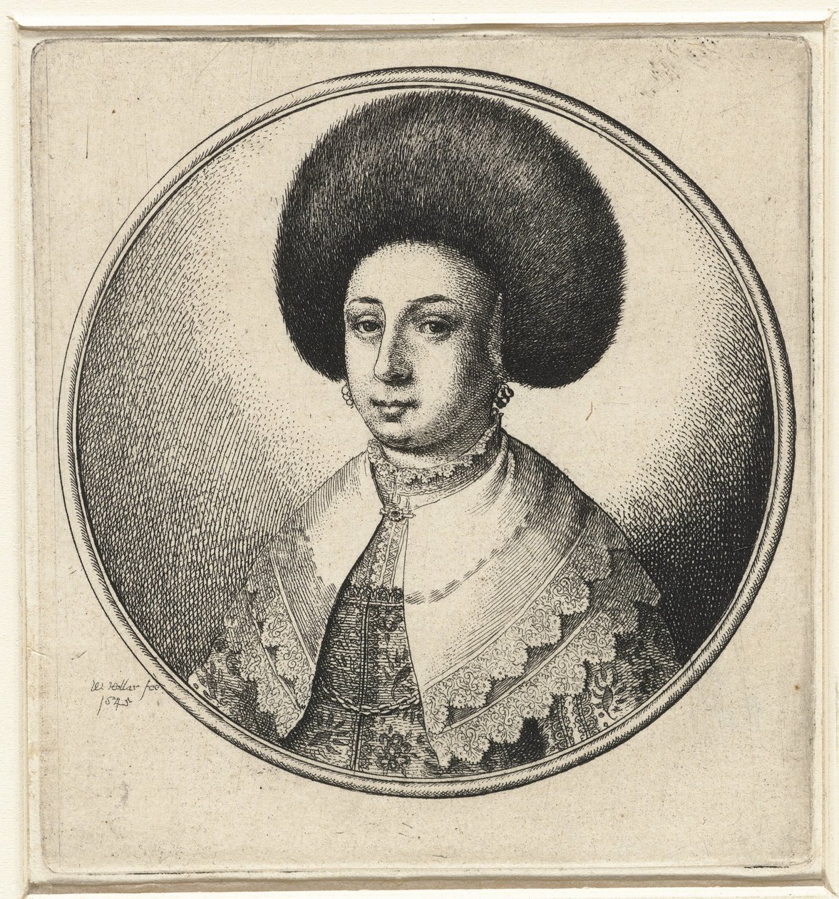 Kvinne med blondekrage, øredobber og pelslue Kvinnebyster i runde rammer (serietittel) av Wenceslaus Hollar