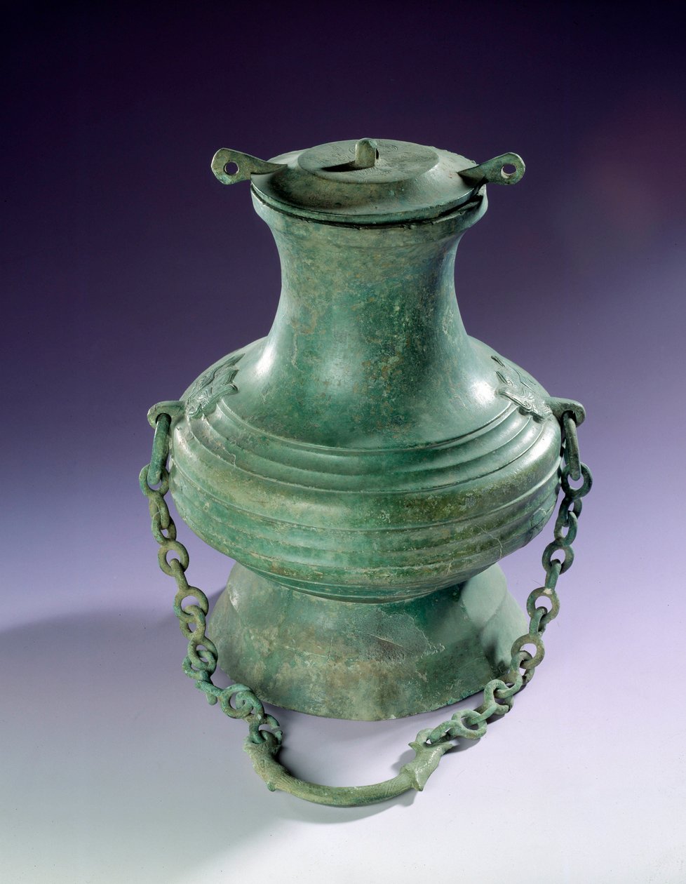 Kinesisk kunst: Bronsevase fra Than-Hoa (Than Hoa), Han-perioden før. Paris, Musee Cernuschi av Western Han Dynasty Chinese School