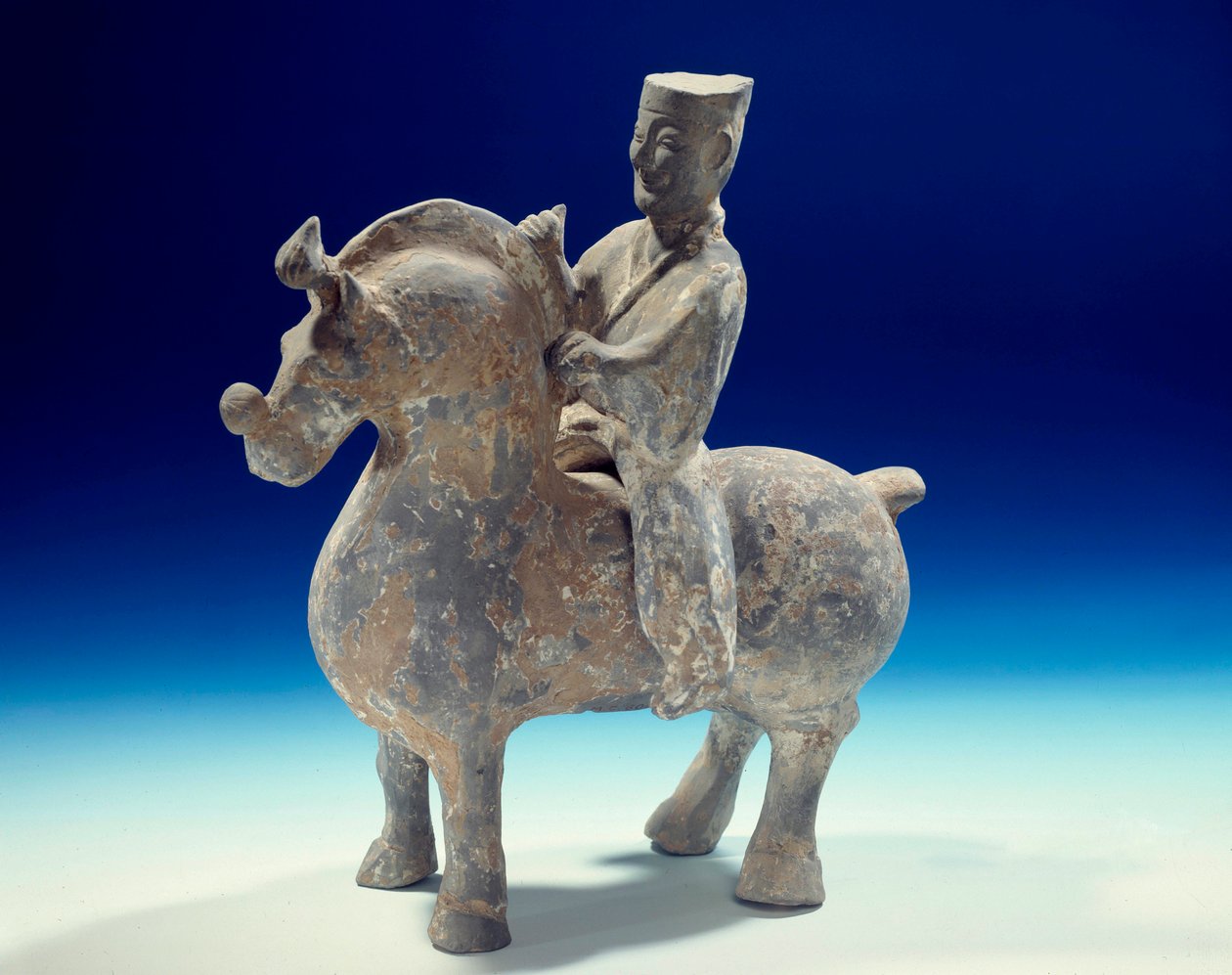 Kinesisk kunst: statuett av rytter (206 f.Kr.-220 e.Kr.), Han-perioden. Paris museum Cernuschi av Western Han Dynasty Chinese School