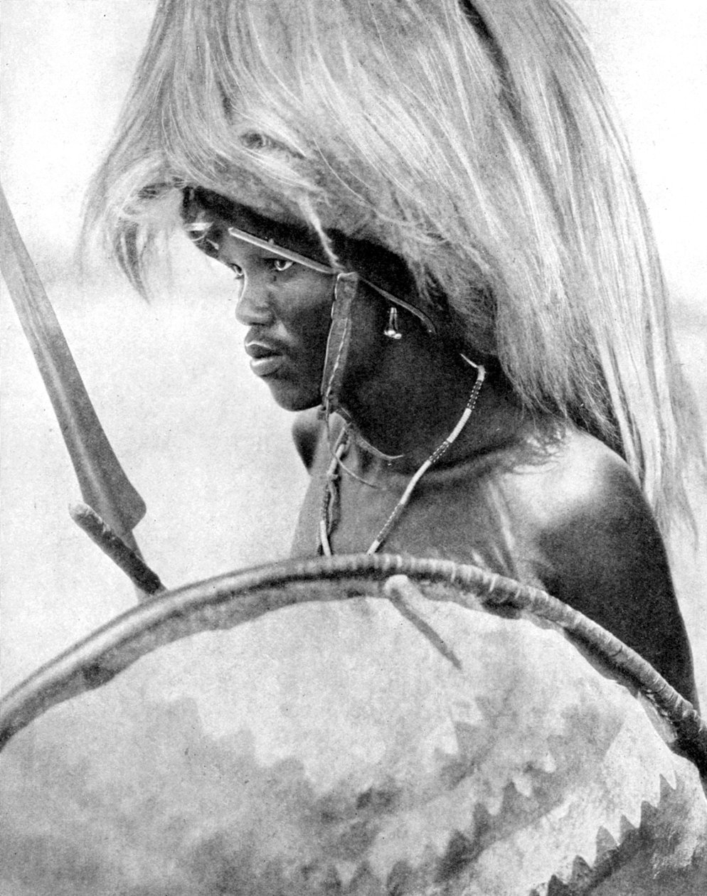 En masai-kriger, Afrika, 1936. av Wide World Photos
