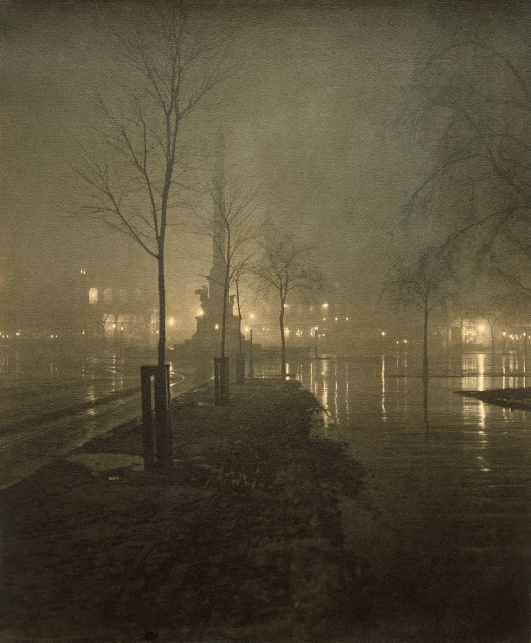 En våt natt, Columbus Circle av William A. Fraser