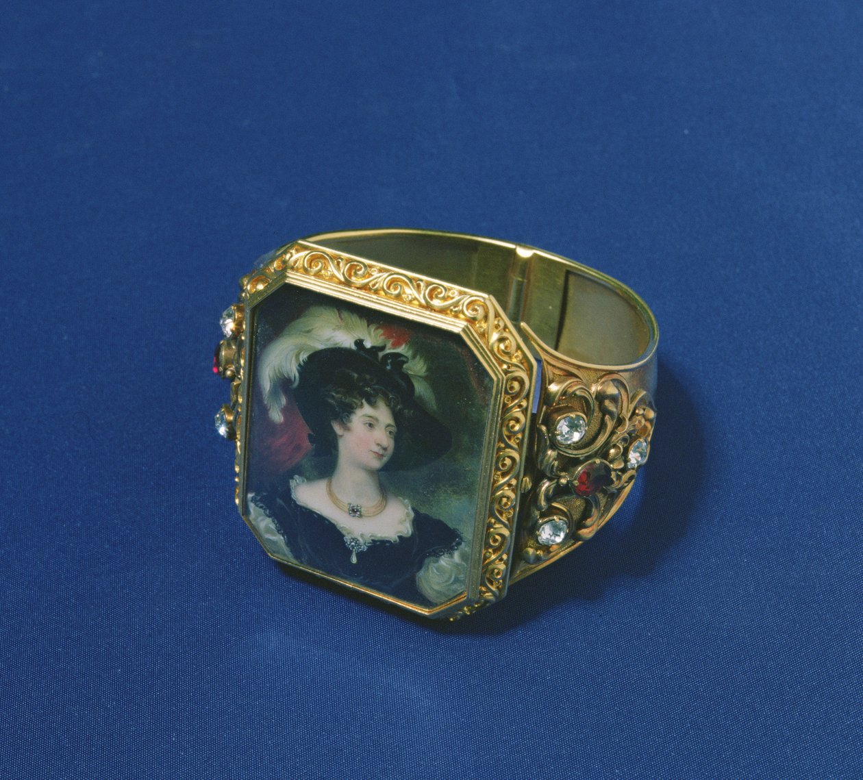 Armringsett med portrettminiatyr av Charlotte, hertuginne av Northumberland av William Essex