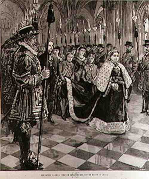Dronningen går gjennom korridoren til House of Lords, fra The Illustrated London News, 30. januar 1886 av William Heysham after Overend