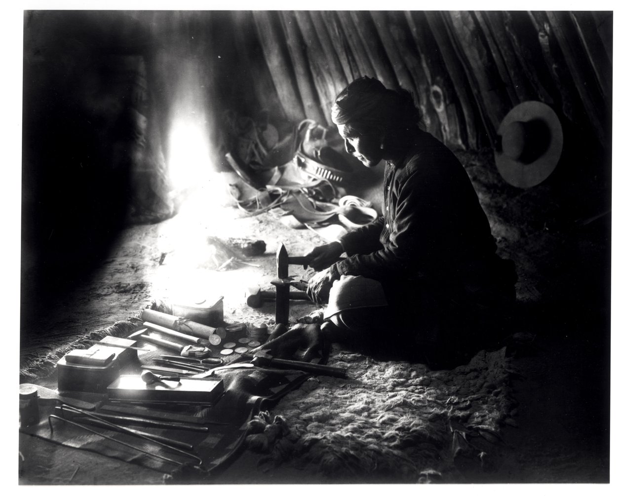 Navajo sølvsmed, ca. 1915 av William Carpenter