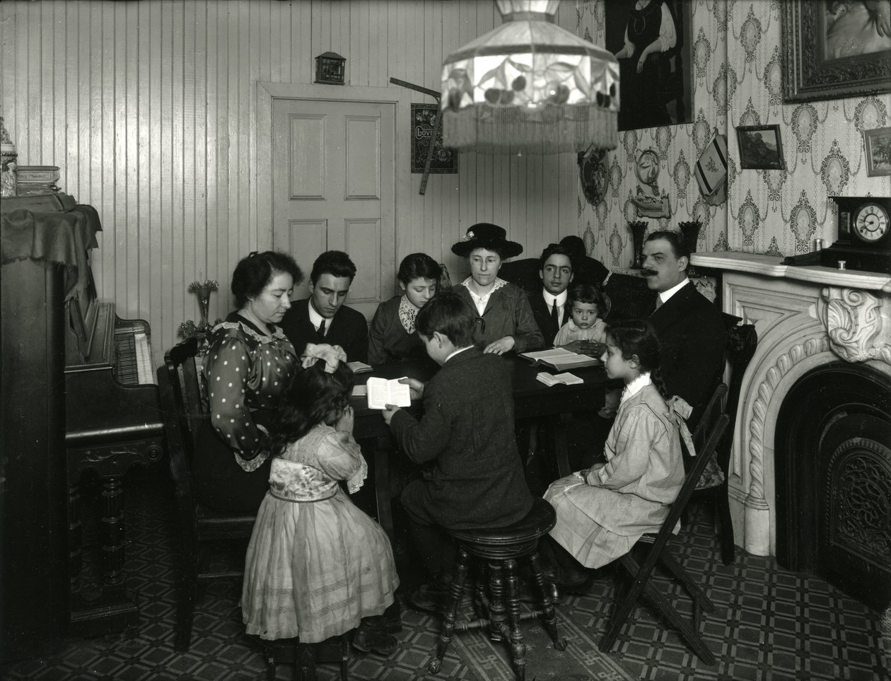 Evangelistkomiteen, bibelstudium i hjemmet til fru Vitello, 359 E. 49th Street, undervist av Miss Jones. 30. mars 1916 av William Davis Hassler