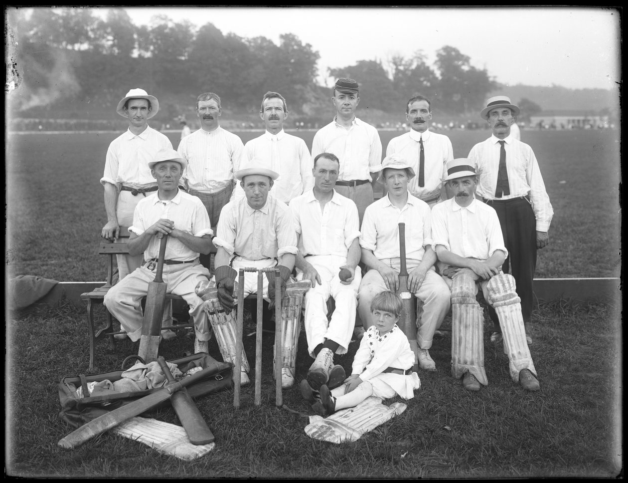 Gruppeportrett av Holdsport Cricket Club, ca. 1911-12 av William Davis Hassler
