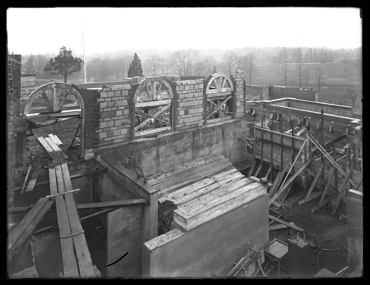 Uidentifisert byggeplass, 25. april 1914 av William Davis Hassler