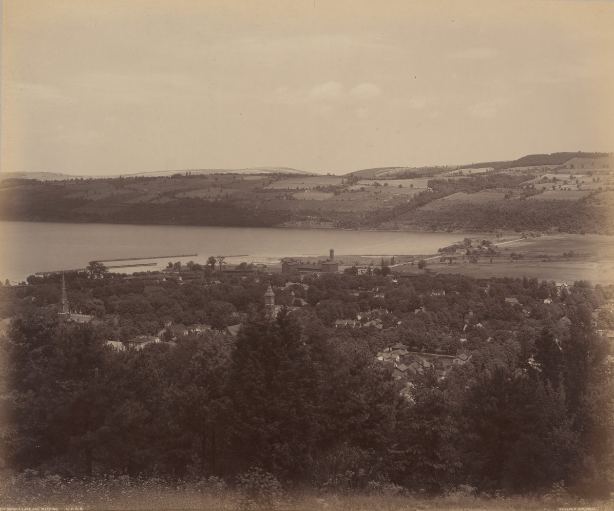 Seneca Lake og Watkins av William H. Rau