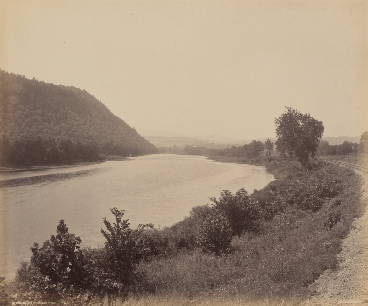 Susquehanna ved Standing Stone av William H. Rau