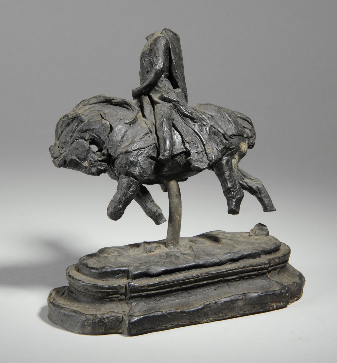 Maquette for en rytterstatue av Edward I, ca. 1893 (plasticine) av William Hamo Thornycroft