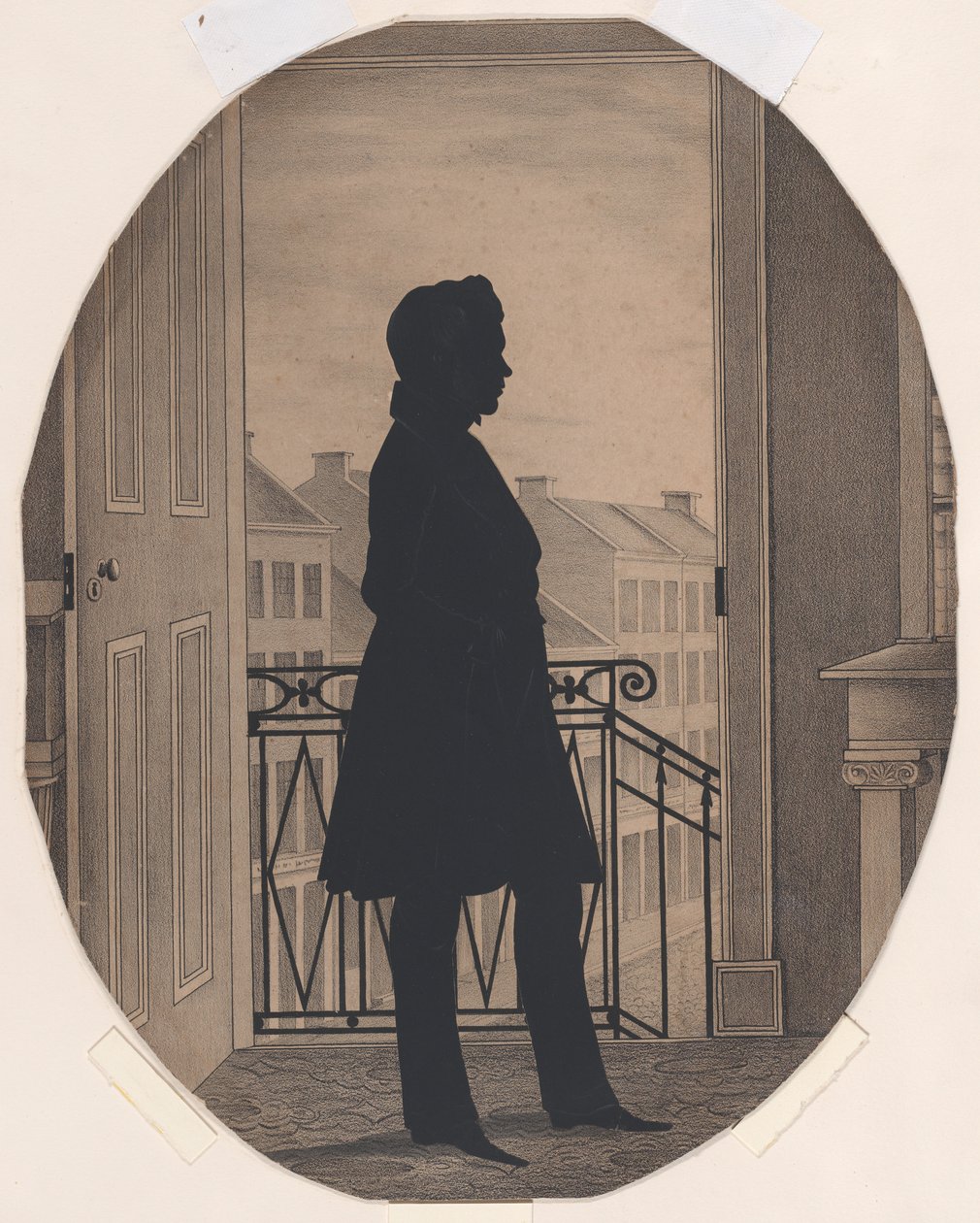 Silhuett av en ung mann foran et åpent vindu, mot høyre, før 1860. av William Henry Brown