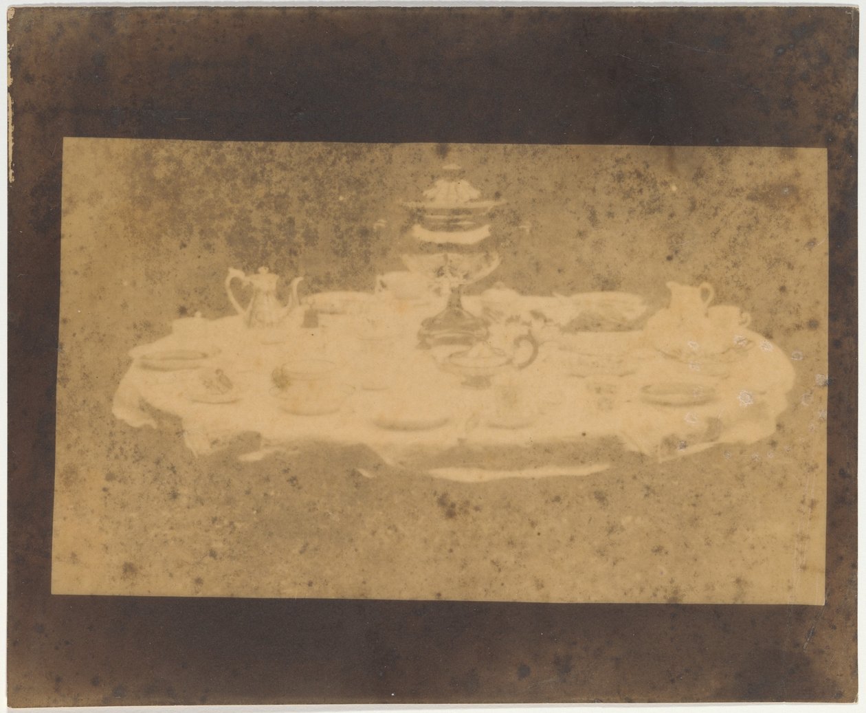 Tisch gedeckt für Tee av William Henry Fox Talbot